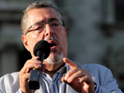 Guatemala: Fiscalía invalida la elección de Bernardo Arévalo y abre dos investigaciones