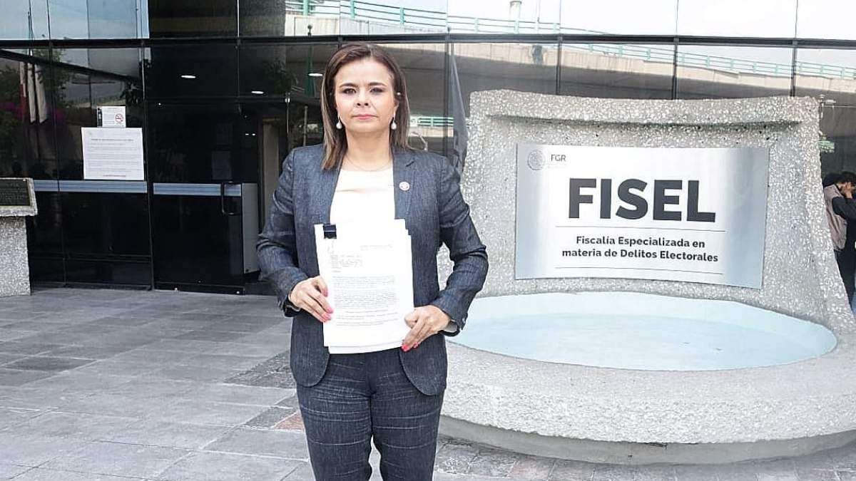 Diputada priista Montserrat Alicia Arcos Velázquez