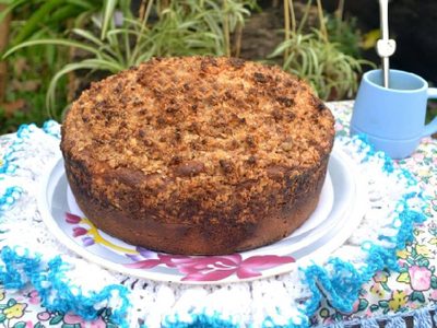 Torta matera con solo 1 huevo y con crumble de coco: sin gastar fortuna y tan rica como las compradas