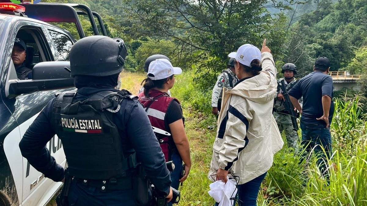 Operativo de búsqueda interinstitucional para localizar a José Santiago Gutiérrez, desaparecido tras reavivarse el conflicto agrario entre Santiago Amoltepec y Santa María Zaniza, por la disputa de alrededor de dos mil hectáreas.