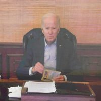Biden tiene variante muy contagiosa de covid, dice médico