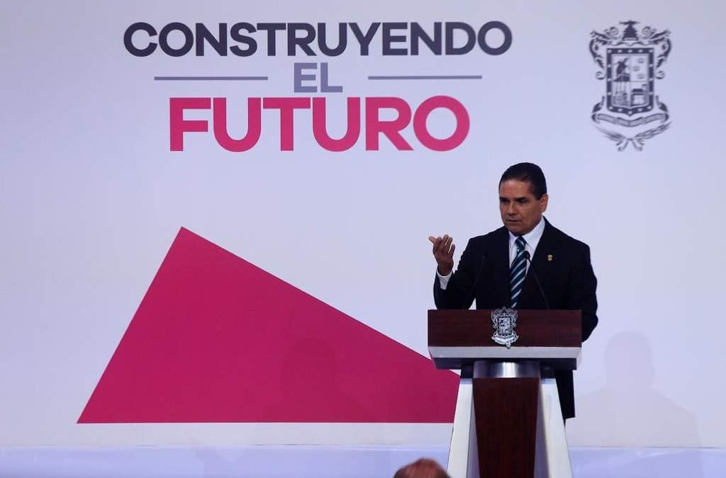 Conferencia de Silvano Aureoles