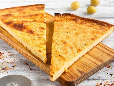 Fainá de queso: con 2 huevos y estos ingredientes, prepará esta receta divina y para disfrutar bien calentita