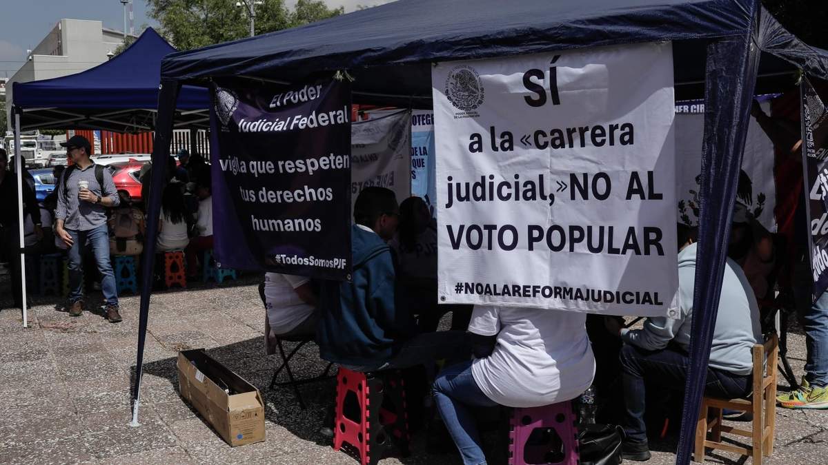 La discusión de la reforma provocó que desde el 19 de agosto pasado los trabajadores del PJF iniciaran un paro de labores