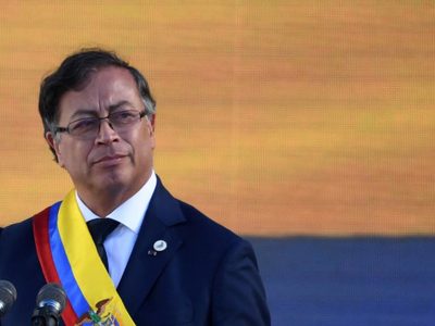 Paralización aérea en Venezuela: Petro criticó la medida