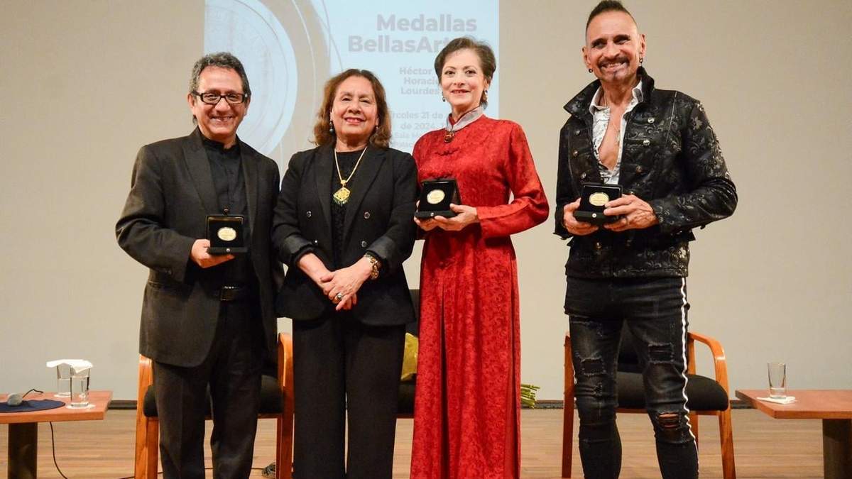 El compositor y pianista Héctor Infanzón, la cantante de ópera Lourdes Ambriz, y el flautista y director de orquesta Horacio Franco