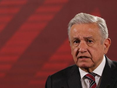 Las consultas sobre energéticos por el T-MEC son un asunto "político", no técnico: AMLO