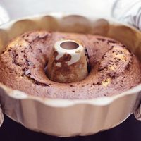 No sufrás más: el truco para desmoldar tus bizcochuelos perfectos y que no se peguen