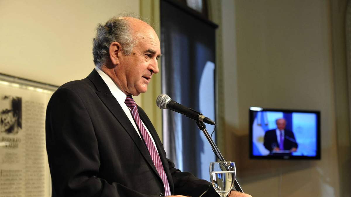 Oscar Parrilli, senador. Fuente: (Twitter)