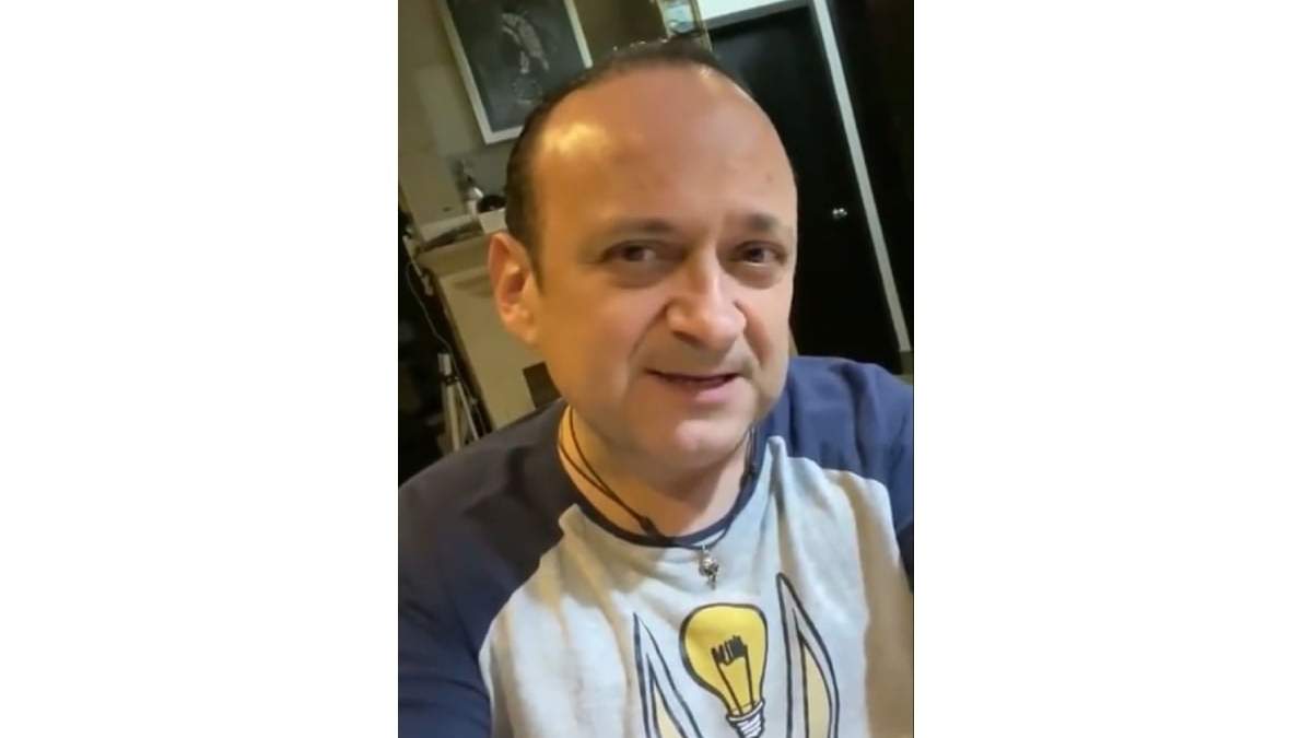 Lalo España, comediante