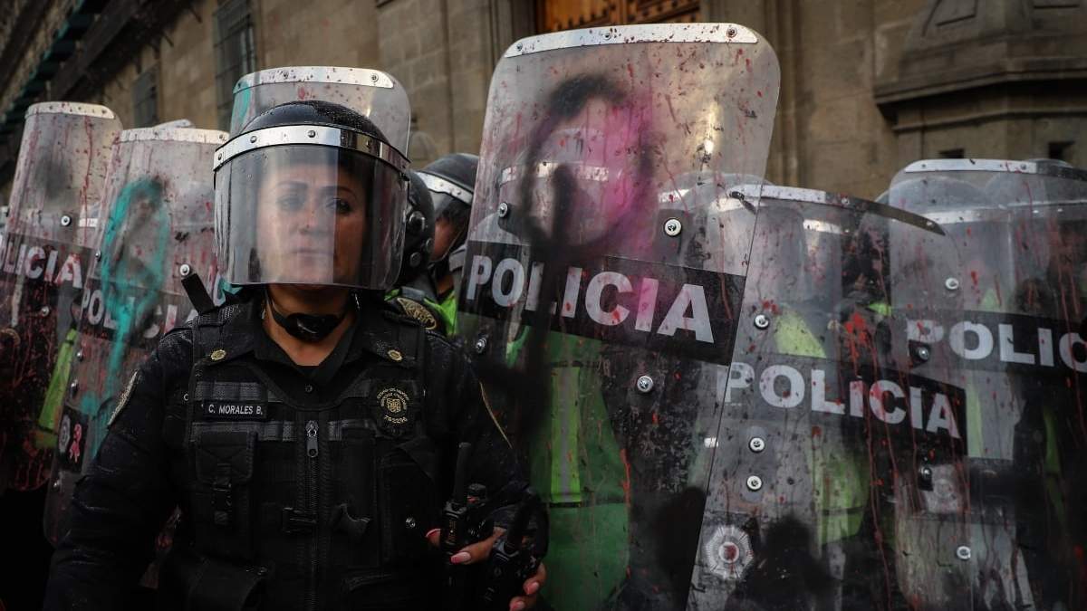 La CDMX desplegará a mil 700 mujeres policías este 8 de marzo