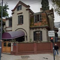 ¡Urgente! Allanaron el geriátrico del barrio de Belgrano donde se detectaron 19 casos de coronavirus