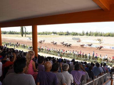 El plan que tiene Diego Costarelli para reconvertir el Hipódromo de Mendoza