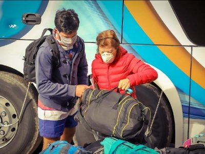 Rionegrinos varados podrán regresar en vehículos particulares