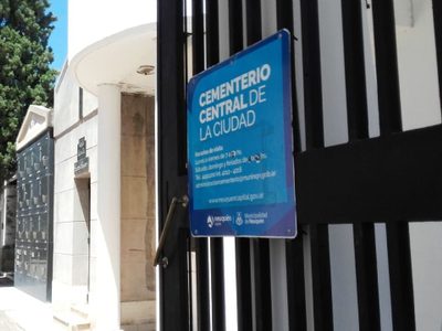 Neuquén Capital: casi la mitad de los fallecimientos en la ciudad son por coronavirus