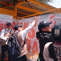 Colonos denuncian agresiones tras desalojo de predio en Iztapalapa