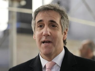 Cohen admite que robó a la Organización Trump en testimonio durante el juicio al expresidente