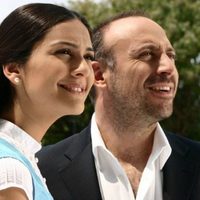 Bergüzar Korel de "Las mil y una noches" dejó un enternecedor mensaje por su embarazo