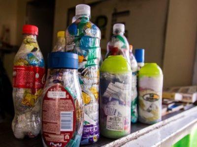 No tires la botella de gaseosa: creá este glamuroso canasto que está perfecto hasta para regalar o vender