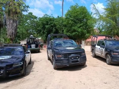 Periodistas quedan en medio de fuego cruzado en zona rural de Culiacán