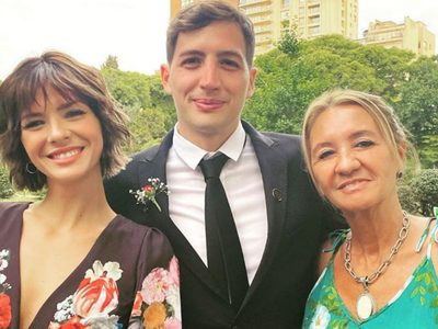 Adorables: la China Suárez deslumbró con el look de Rufina y Magnolia en el casamiento de su hermano