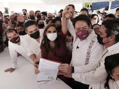María Elena Lezama registró su candidatura en alianza para la gubernatura de Quintana Roo