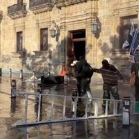 Manifestación de Generación Z en Guadalajara terminó en ataque al Palacio de Gobierno (Video)