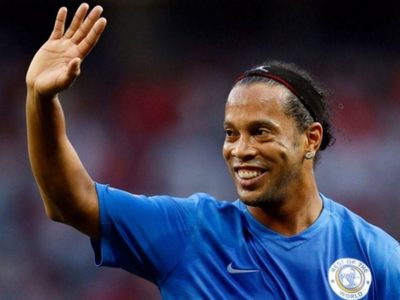 ¡Ronaldinho detenido en Paraguay!