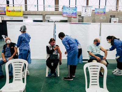 Cuáles son los centros de vacunación que funcionan hoy en Neuquén