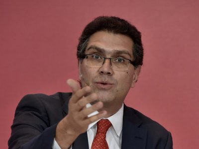 Anuncian que el experredista Armado Ríos Piter será el nuevo rector de UDLAP