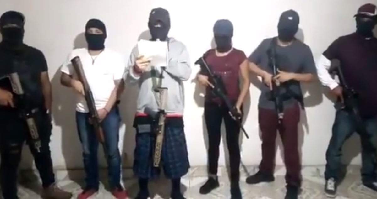 Los sujetos difundieron un nuevo video, donde advirtieron de la colusión policial con los huachicoleros.