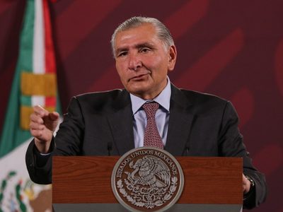 La reforma electoral “es el fin de la burocracia dorada del INE”, afirma Adán Augusto López