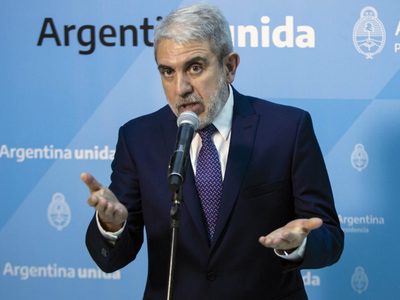 Aníbal Fernández enfrenta a La Cámpora: “Estamos tratando de hacer las cosas entre todos”