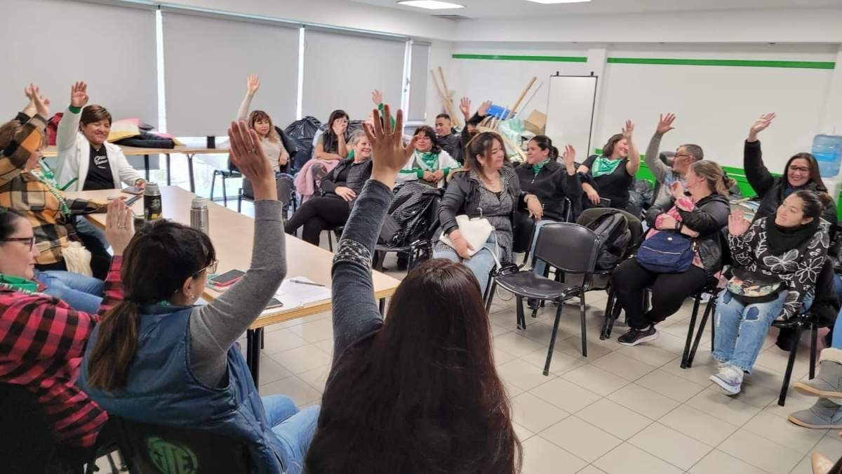 Asamblea de ATE. Fuente: (Facebook).