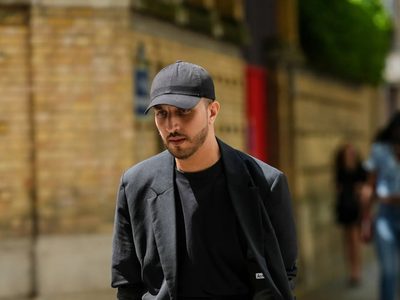 French crop: el corte de cabello que arrasa este otoño entre los hombres con aura