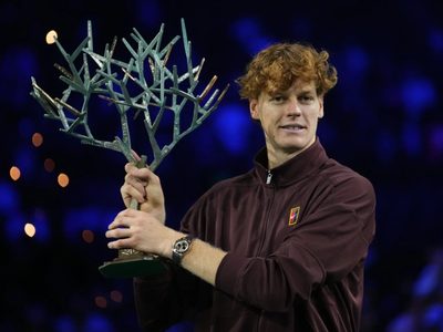 Sinner recupera el número 1 del ranking tras vencer a Auger-Aliassime en final del Masters de París