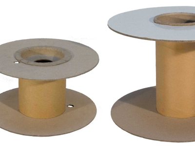 Si pensabas tirar ese enorme rollo para cables vacío, no lo hagas: hacé este canchero puff para tu habitación