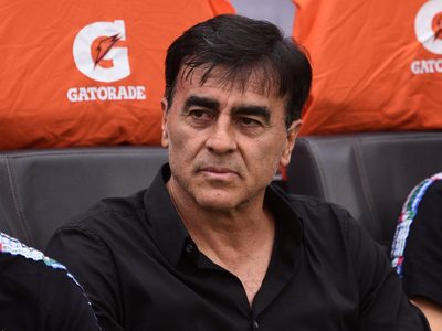 Así está hoy Sebastián, el hijo de Gustavo Quinteros