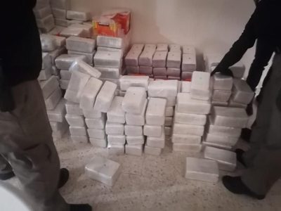 FGR y Sedena decomisan más de dos toneladas de cocaína en casa de Tapachula, Chiapas