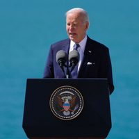“Me niego a creer que la grandeza de EU sea parte del pasado”: Biden tras 80 años del Día D