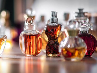 Truco para que el perfume dure más tiempo