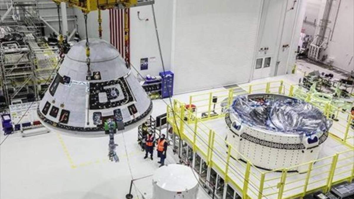 Nave Starliner en el Centro Kennedy de la NASA - BOEING