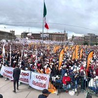 Los primeros 100 días, el nacionalismo