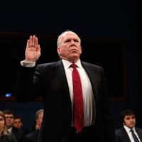 Exdirector de la CIA confirma contactos entre Rusia y la campaña presidencial de Trump
