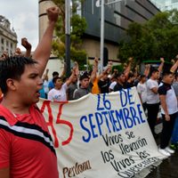 AMLO debe ordenar la entrega de la información que Sedena le negó al GIEI: familiares de los 43