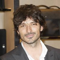 Andrés Velencoso disfruta de una actividad al aire libre y se llevó todos los elogios