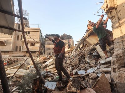 Noche de bombardeos de Israel contra Gaza deja 45 muertos