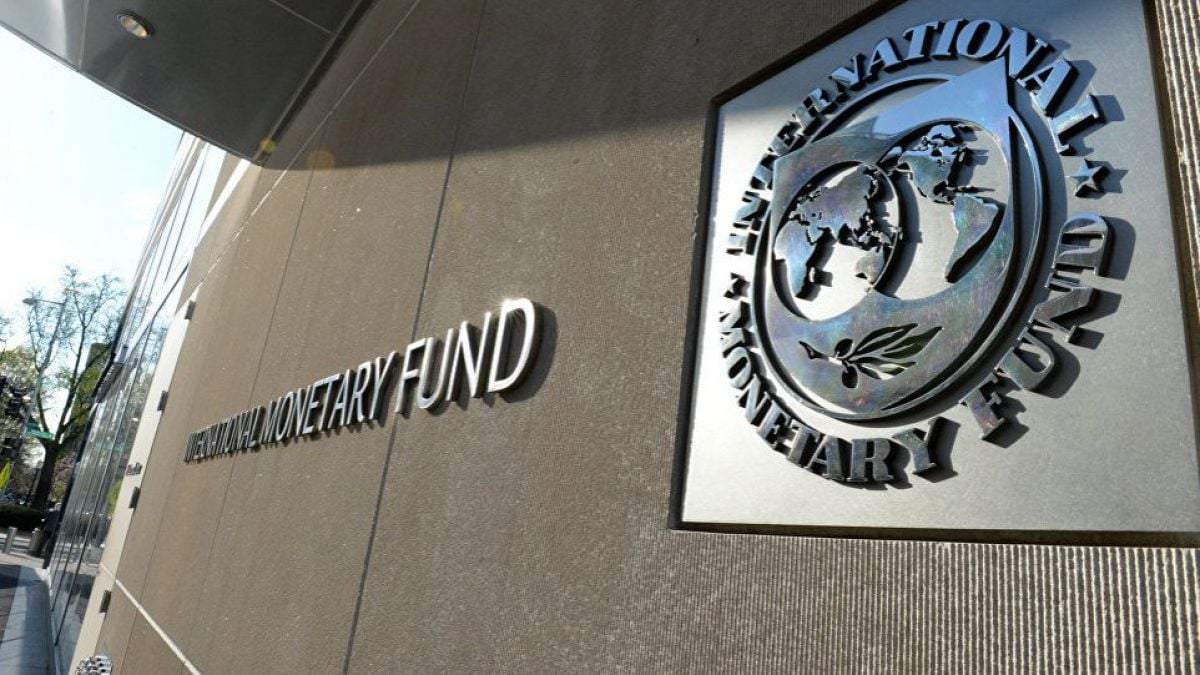 El FMI pretende que el país alcance el déficit fiscal cero para 2025. Fuente: (Twitter)