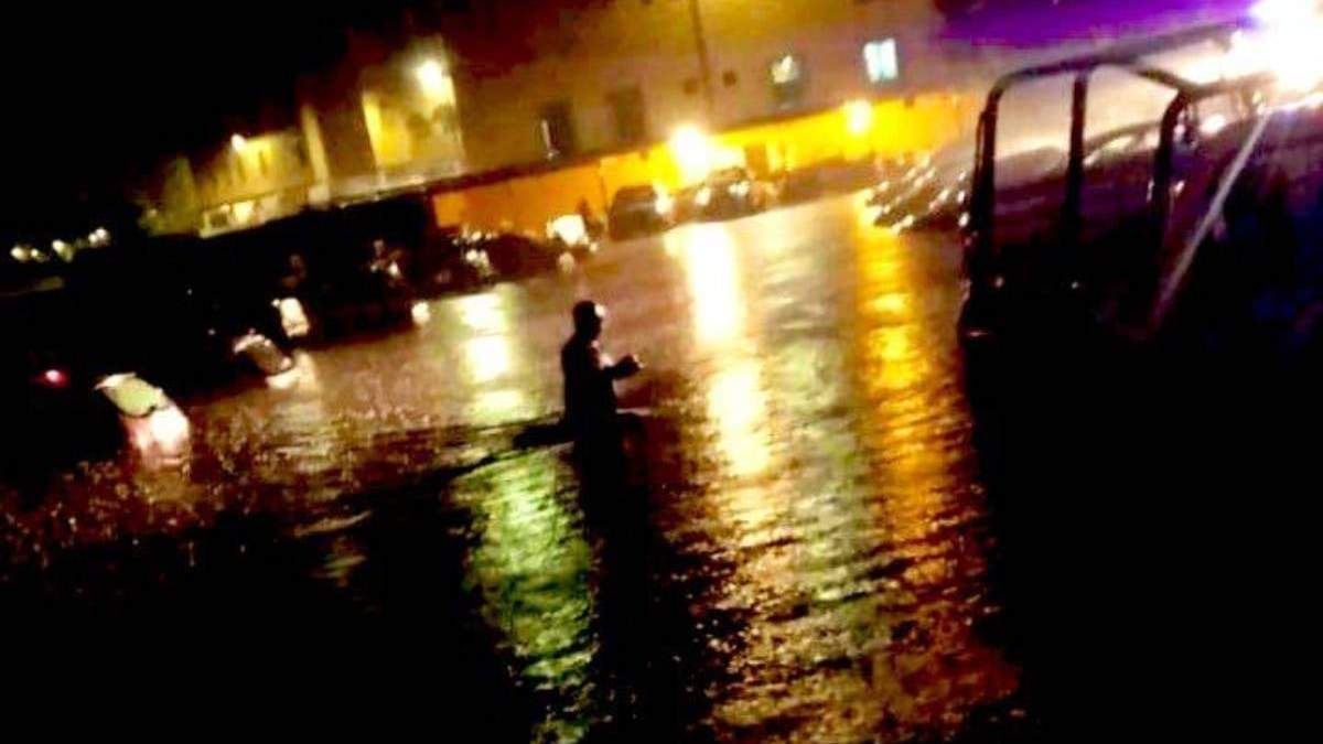 La lluvia se prolongó del sábado a la madrugada del domingo