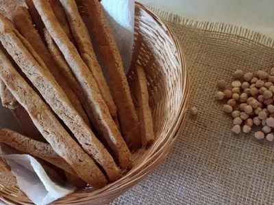 Grisines exprés sin harina: una receta fácil de hacer y perfecta para sumar a tus picadas o acompañar los mates
